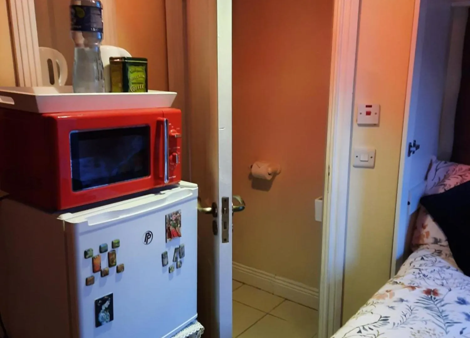 קורק Double Room With Shared Bathroom