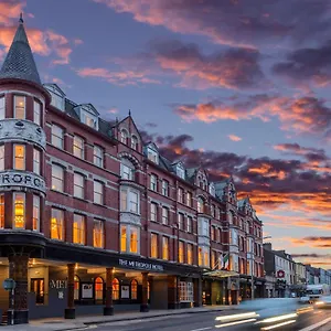 4* Отель The Metropole