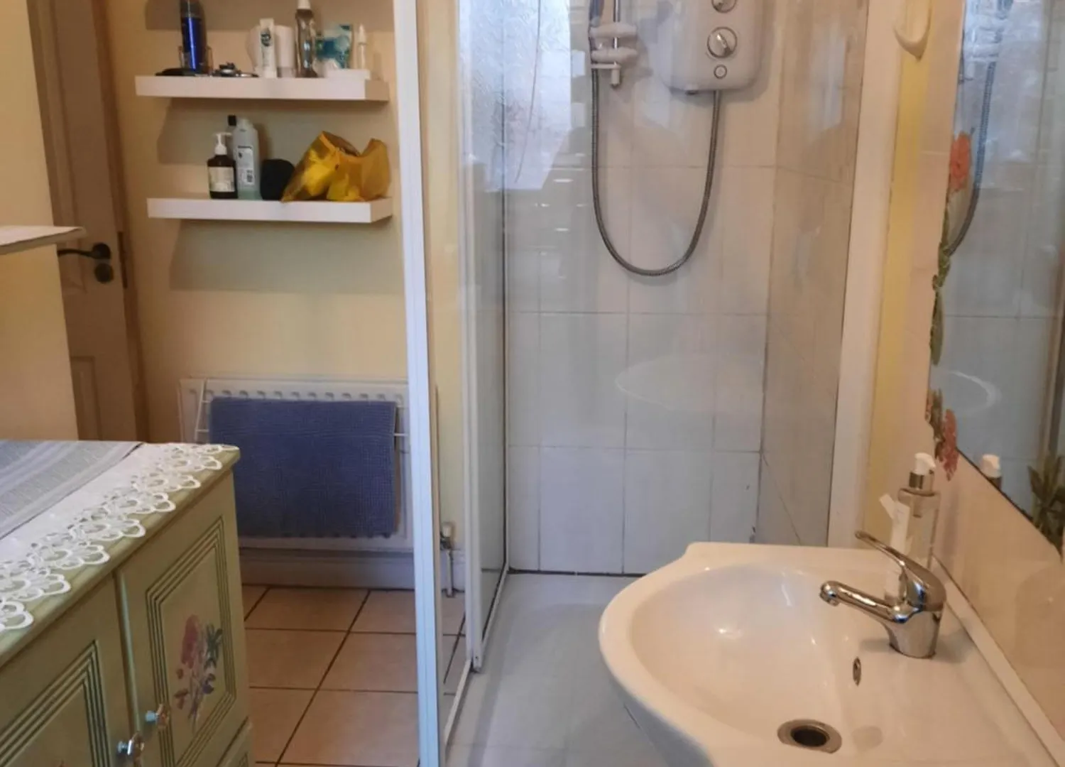 Double Room With Shared Bathroom Cork Séjour chez l'habitant
